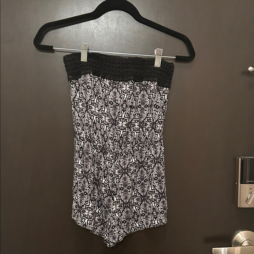 Mimi Chica Black and White Textured Top
